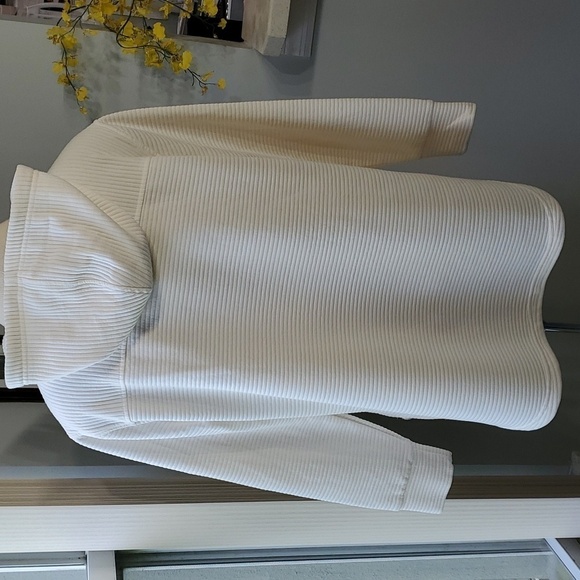 ANTHROPOLOGY‎ JANE & DELANCEY, Hoodie top, ribbed. Size large. Tie - Picture 7 of 11